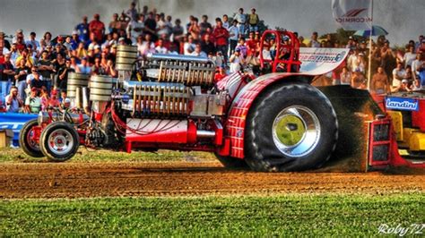Hot Farm <strong>tractors</strong> kick of the 2023 <strong>tractor pulling</strong> season at the Greensboro VFD Grounds in Gr. . Pulling tractors videos